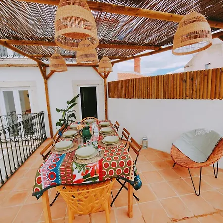 For Families With Amazing River View Lissabon